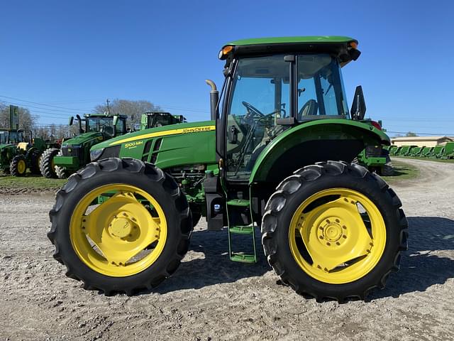 Image of John Deere 5100MH equipment image 1