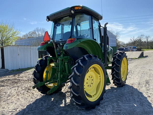 Image of John Deere 5100MH equipment image 4