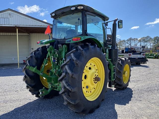 Image of John Deere 6175R equipment image 4