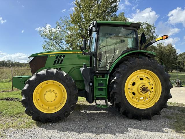 Image of John Deere 6175R equipment image 1