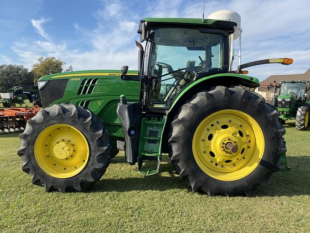 Image of John Deere 6175R equipment image 1