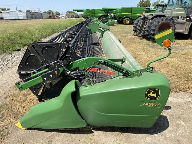 Image of John Deere 745FD equipment image 1