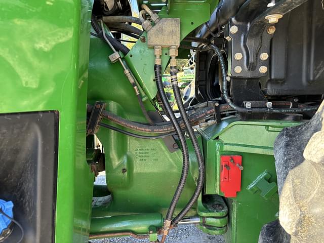 Image of John Deere 9420R equipment image 2