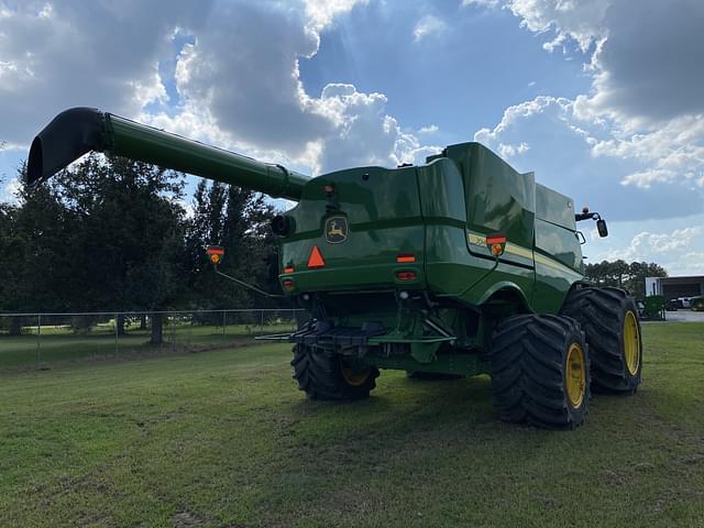 Image of John Deere S790 equipment image 4