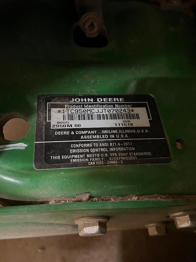 Image of John Deere Z950M equipment image 3