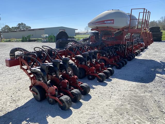 Image of Case IH 2150 equipment image 2