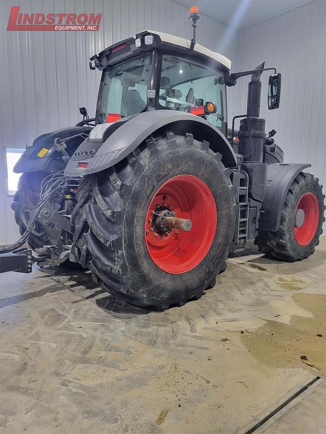 Image of Fendt 1046 Vario equipment image 1