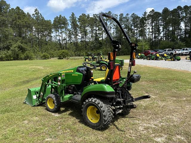 Image of John Deere 1023E equipment image 2