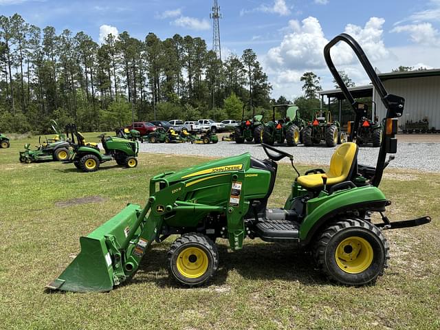 Image of John Deere 1023E equipment image 1