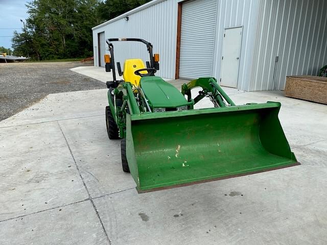 Image of John Deere 1025R equipment image 4