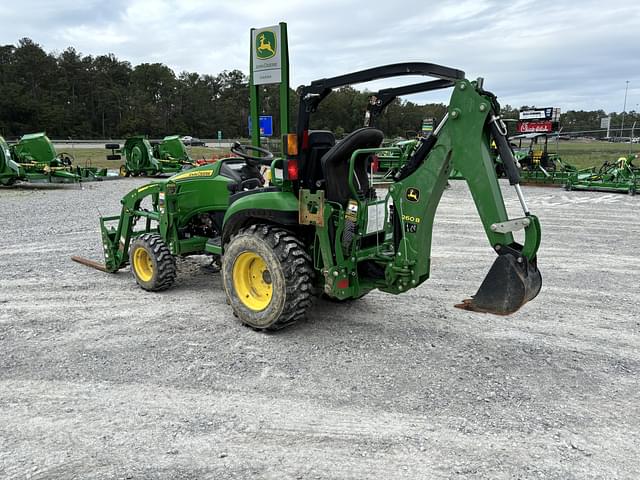 Image of John Deere 2025R equipment image 2