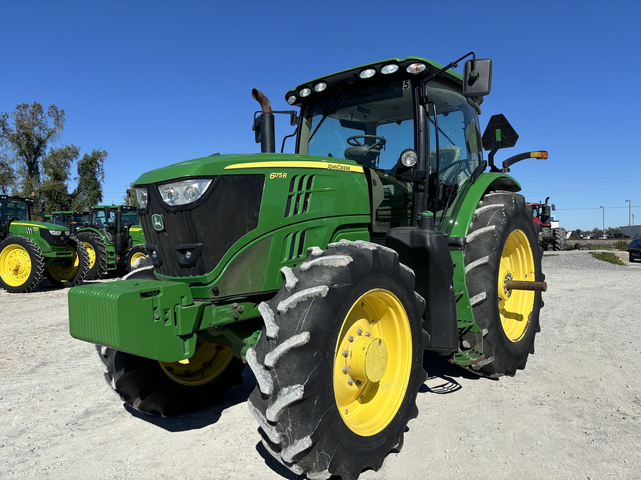 Main image John Deere 6175R