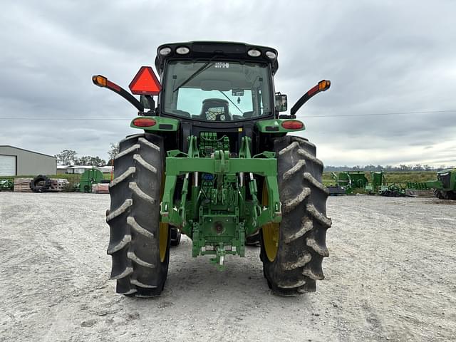 Image of John Deere 6175R equipment image 3