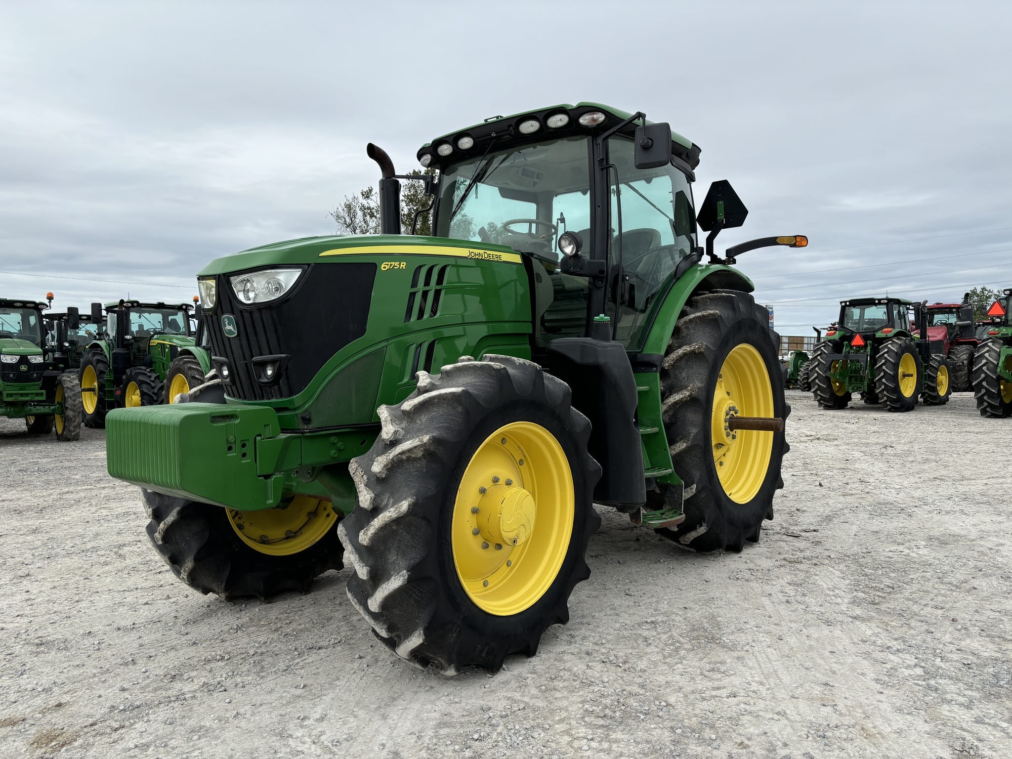 Main image John Deere 6175R