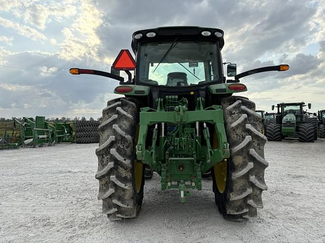 Image of John Deere 6175R equipment image 3