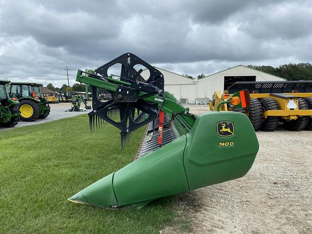 Image of John Deere 740D equipment image 1