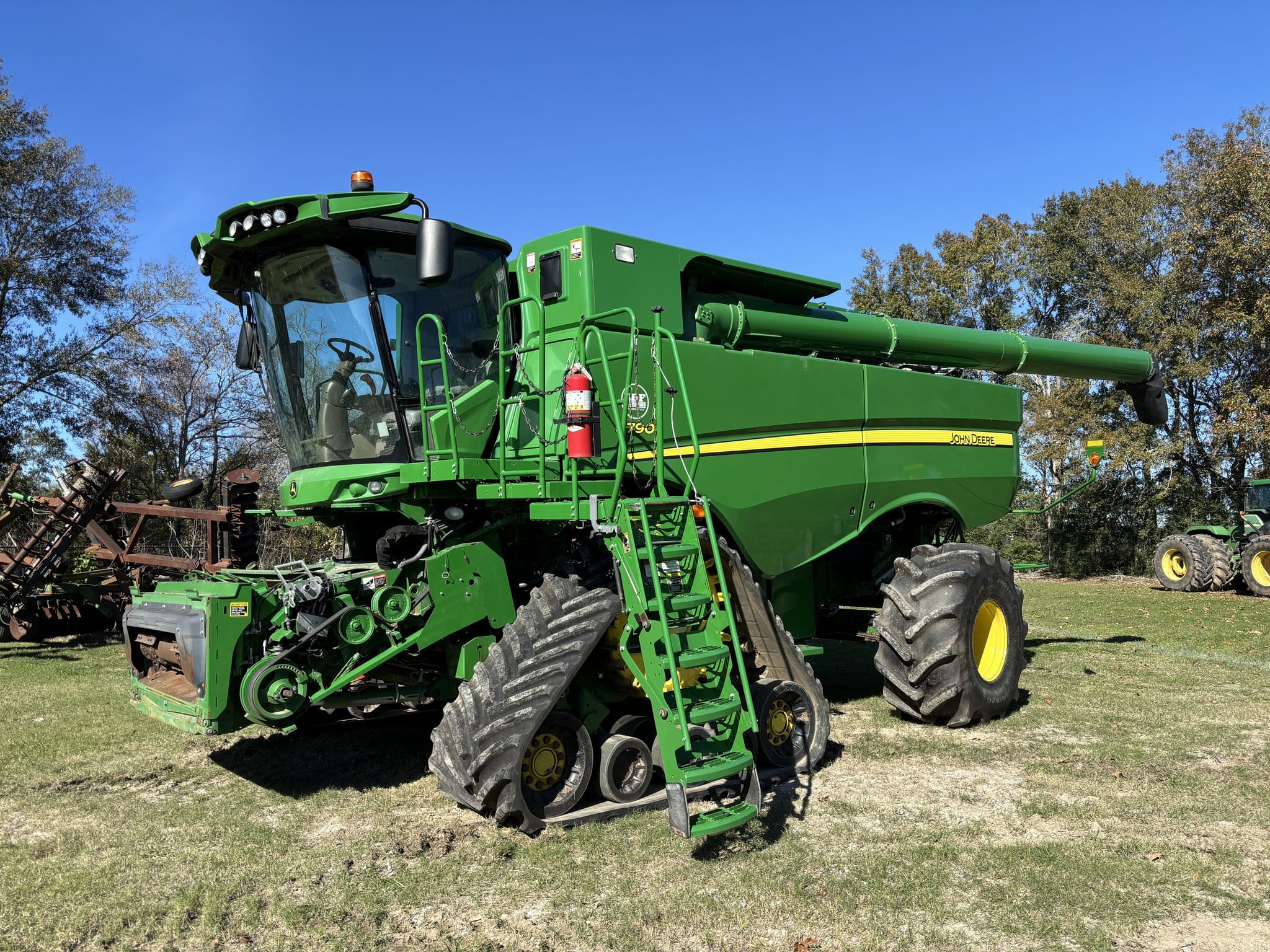 2020 John Deere S790 Equipment Image0