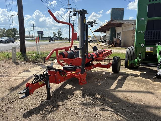 Image of Kuhn RW1410 equipment image 2