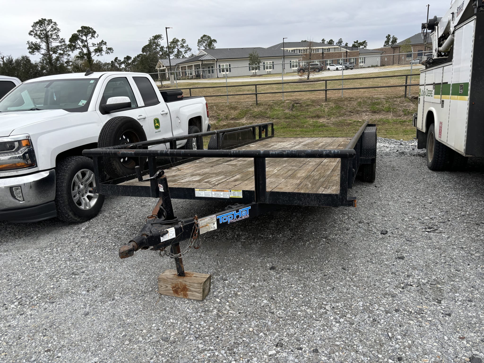 2020 Top Hat Undetermined Equipment Image0