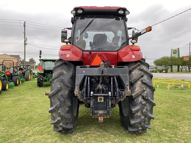 Image of Case IH Magnum 180 equipment image 3