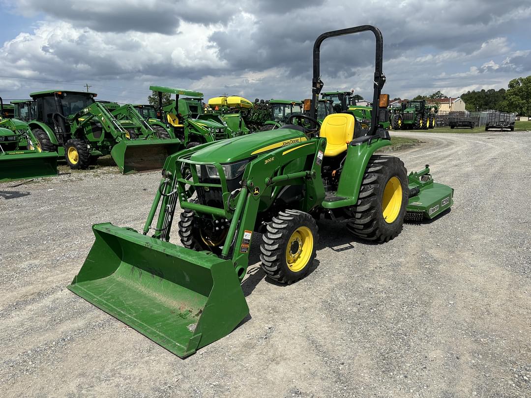 Image of John Deere 3025E Primary image