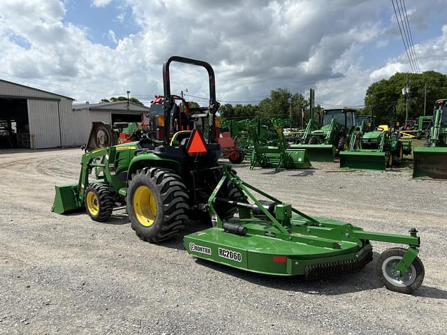 Image of John Deere 3025E equipment image 2