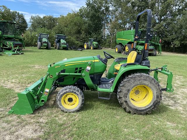 Image of John Deere 3025E equipment image 1