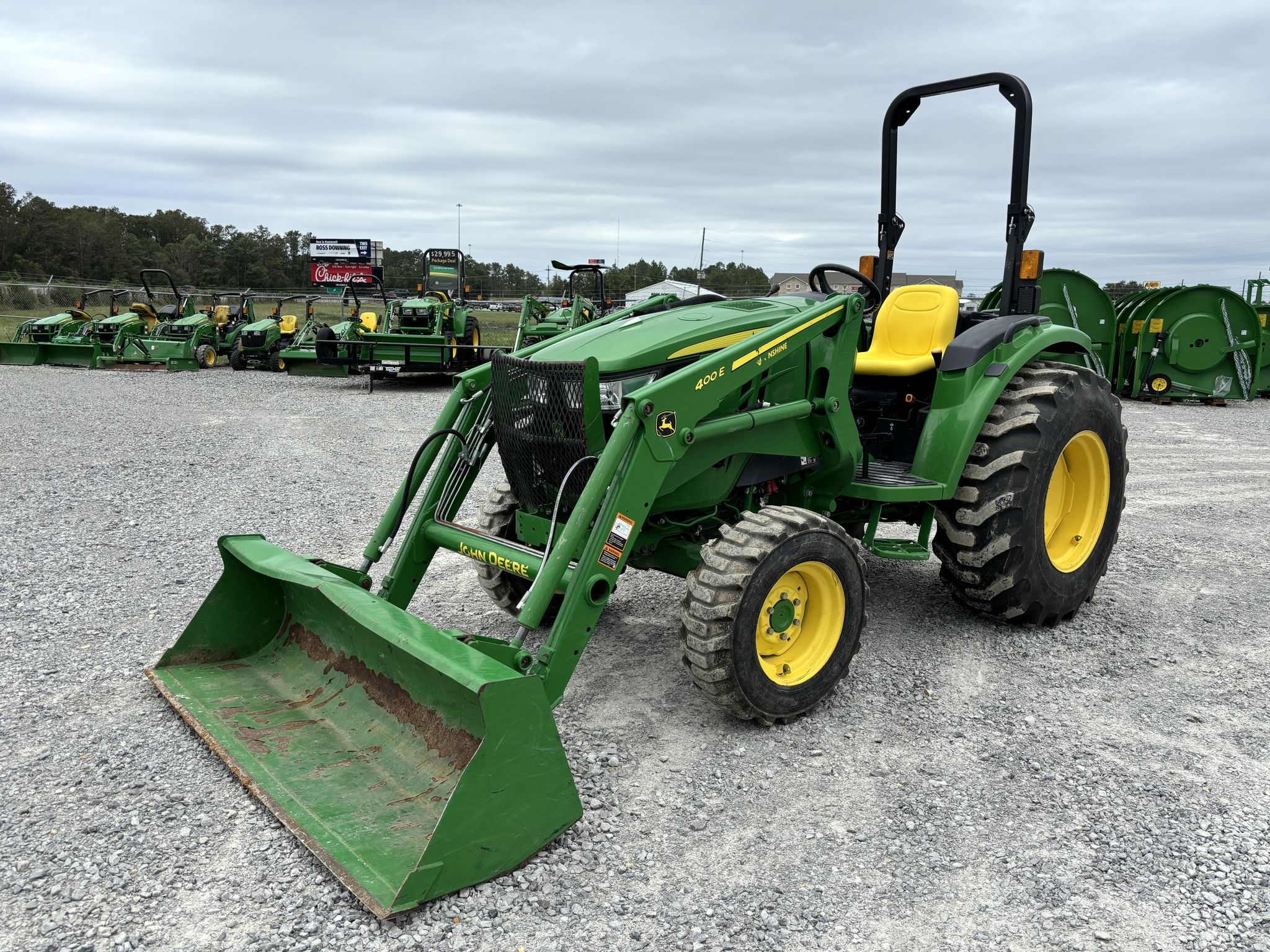 2021 John Deere 4044M Equipment Image0
