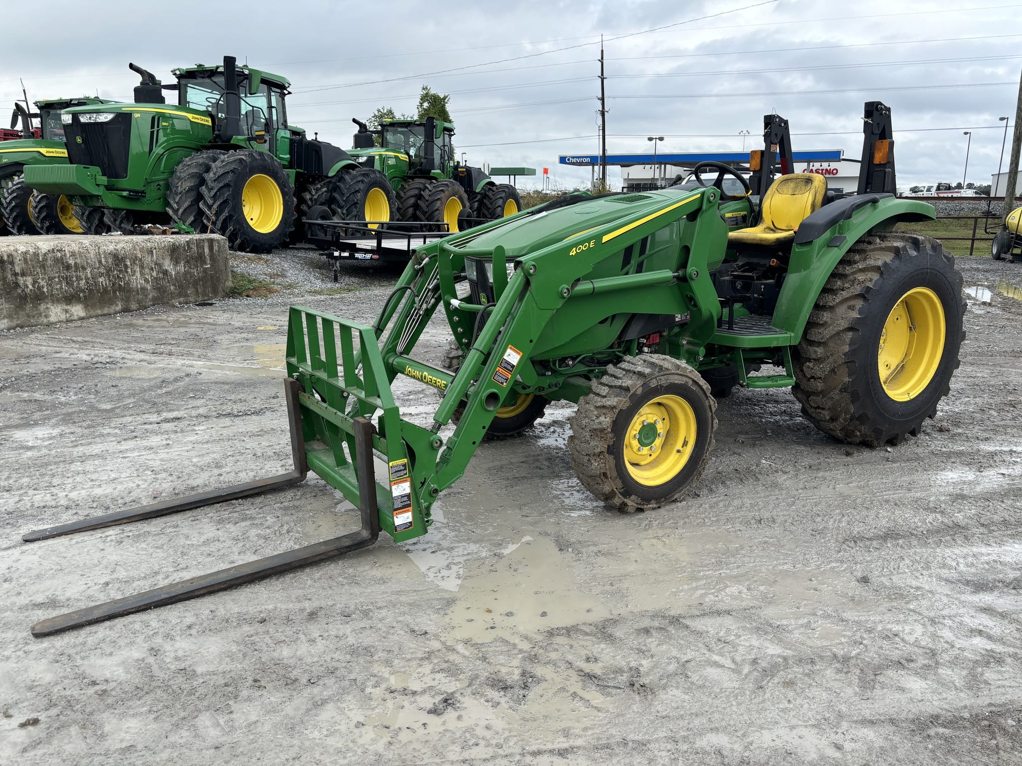 2021 John Deere 4052M Equipment Image0