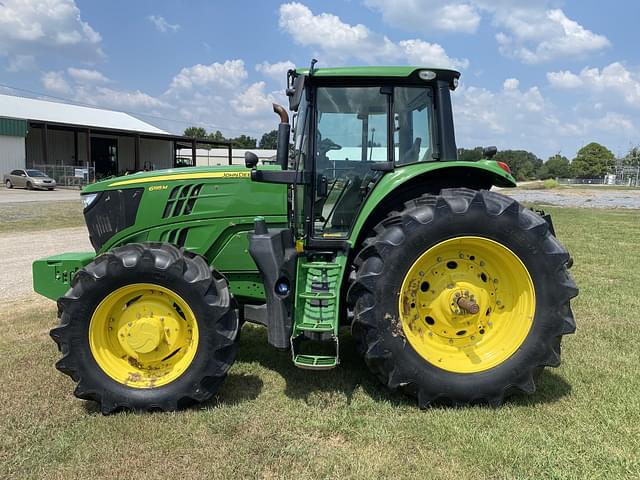 Image of John Deere 6195M equipment image 1