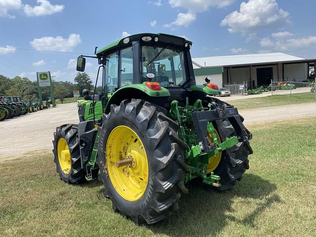 Image of John Deere 6195M equipment image 2