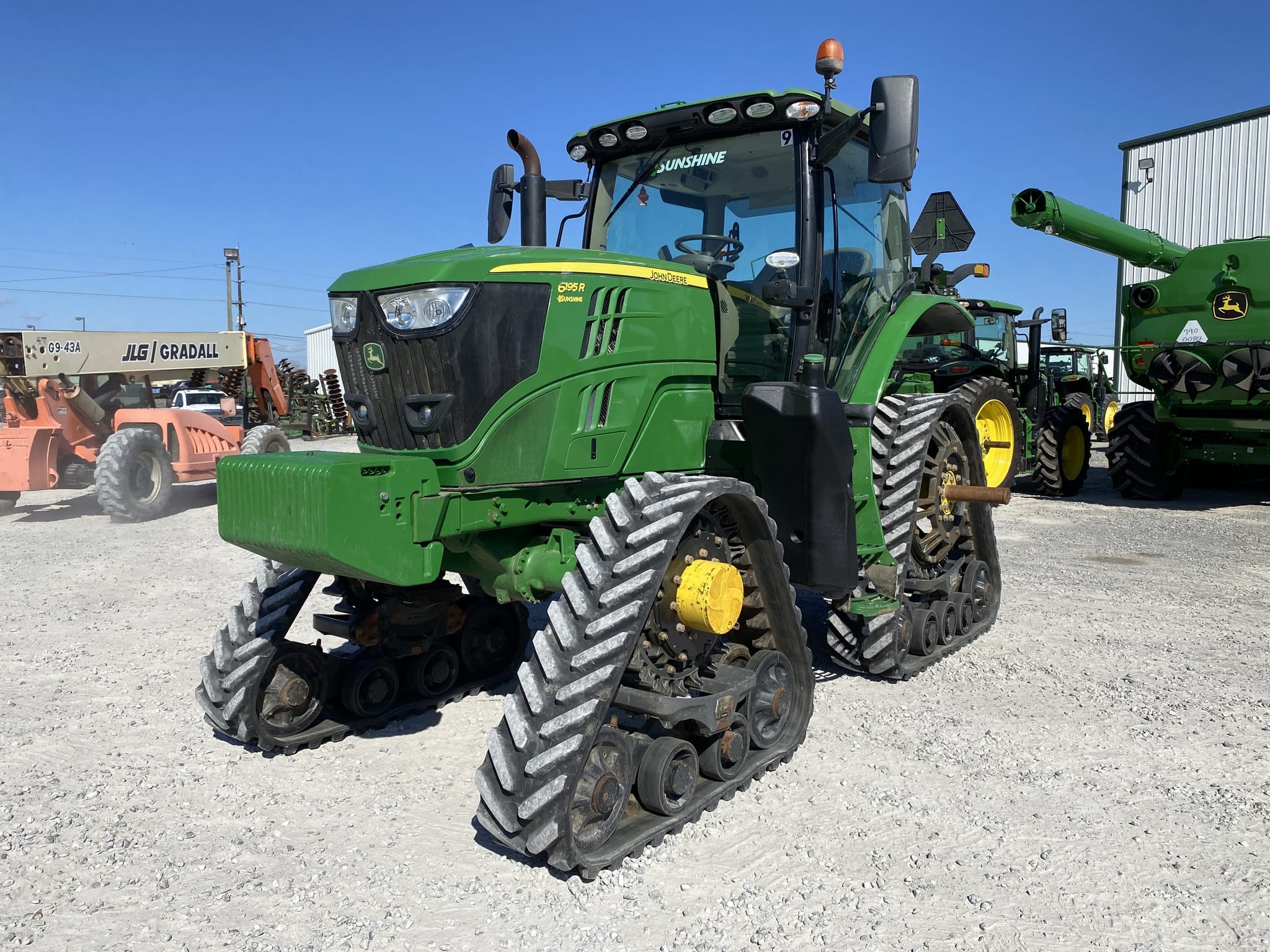 Main image John Deere 6195R
