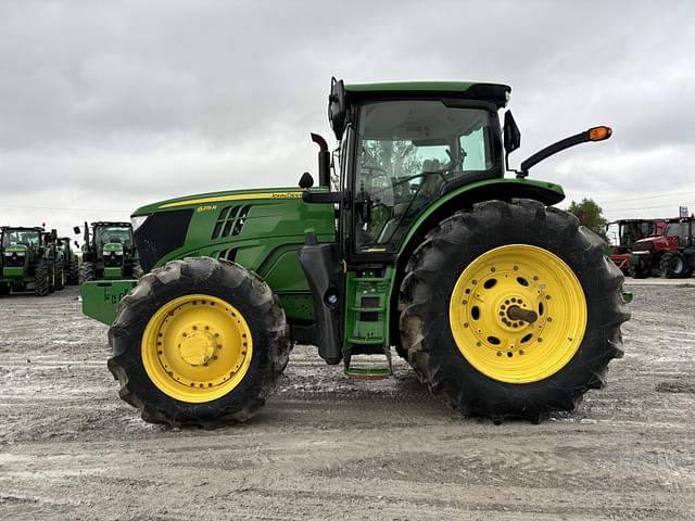 Image of John Deere 6215R equipment image 1