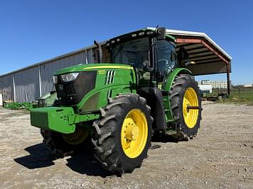 Main image John Deere 6215R