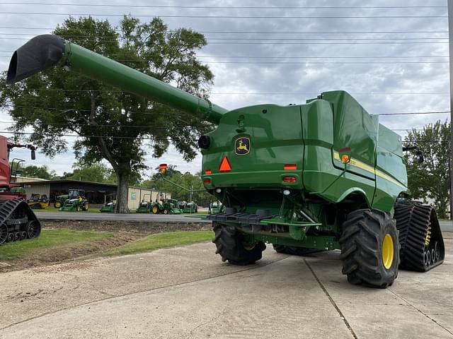 Image of John Deere S790 equipment image 4