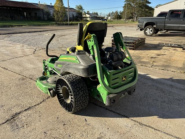 Image of John Deere Z930M equipment image 2