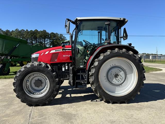 Image of Massey Ferguson 6713 equipment image 1