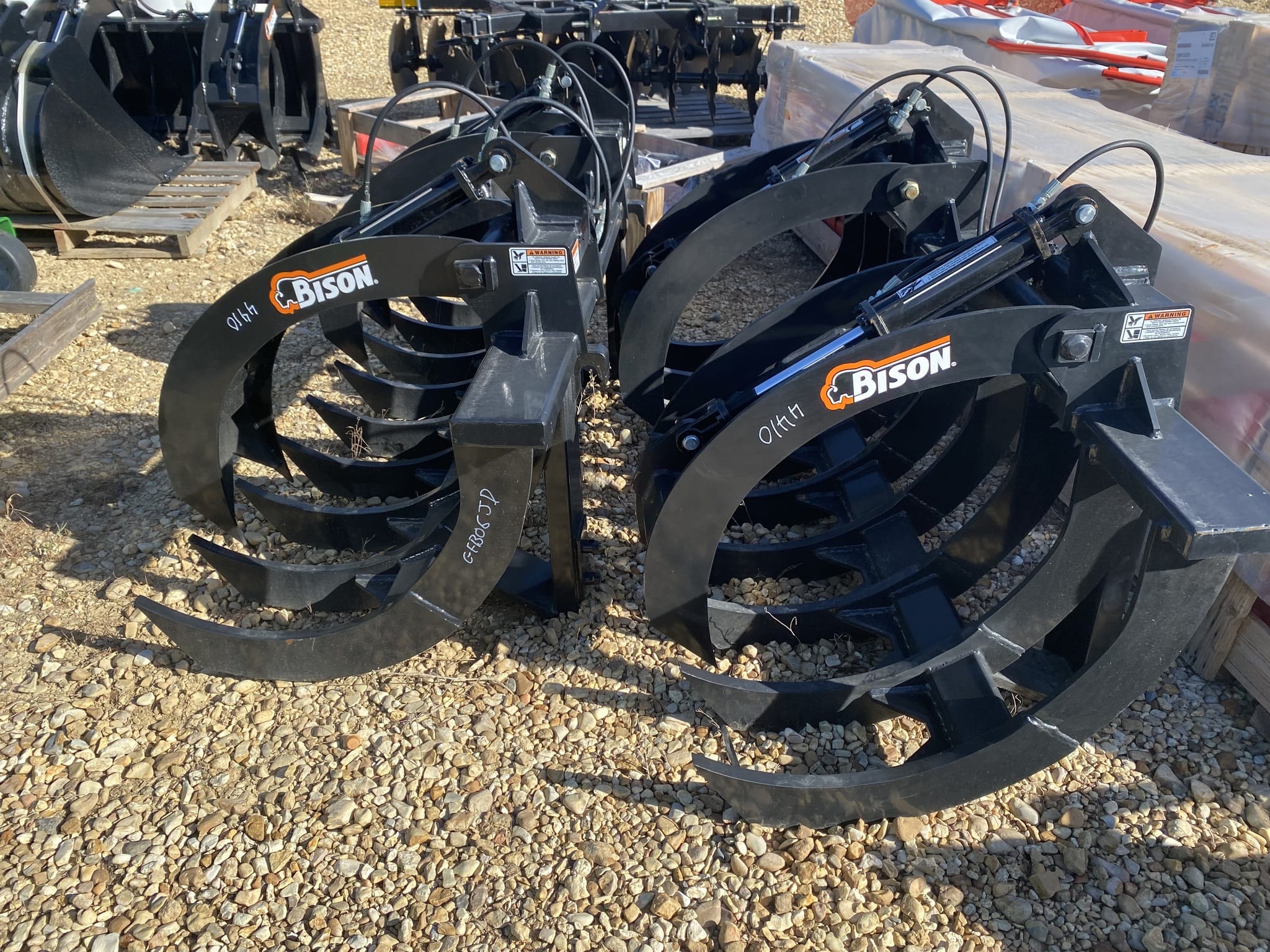 Main image Bison GFB-06-JD