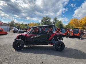 2022 Honda Talon 1000R-4 Image