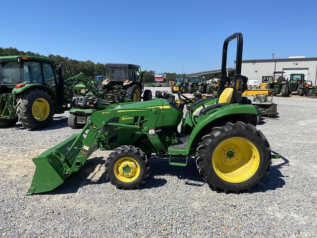 Image of John Deere 3035D equipment image 1