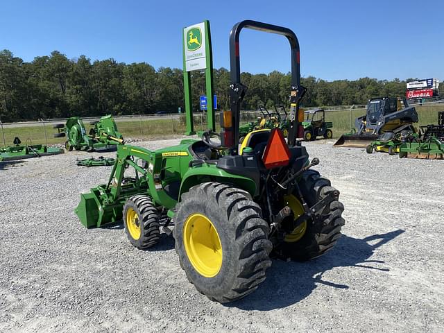 Image of John Deere 3038E equipment image 2