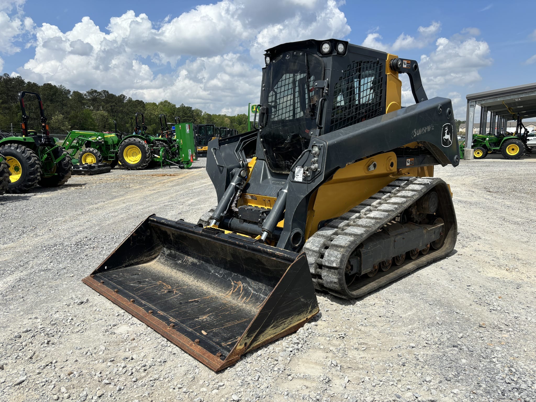 Main image John Deere 331G