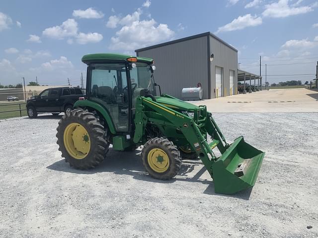 Image of John Deere 4052R equipment image 4