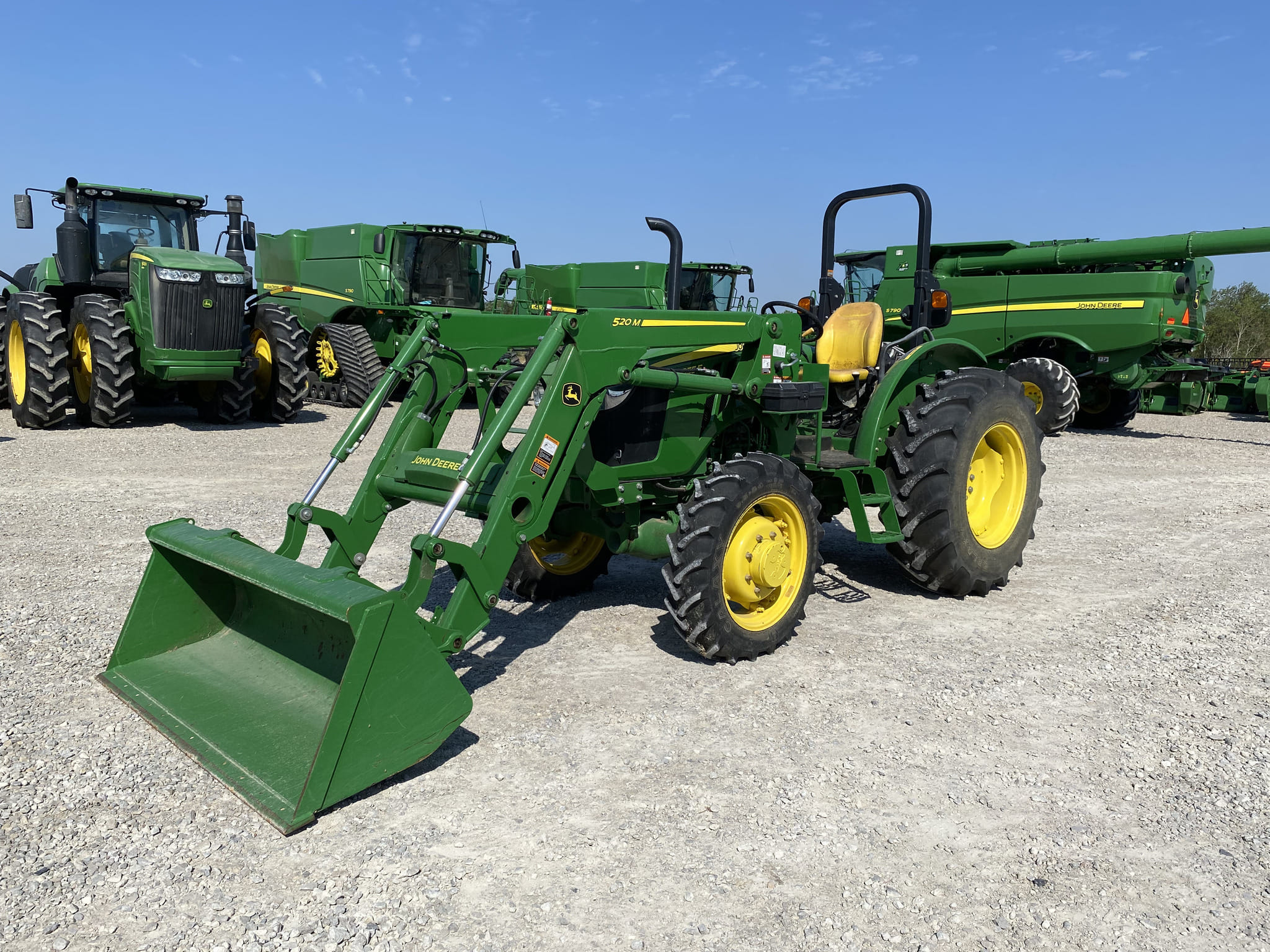 Main image John Deere 5055E