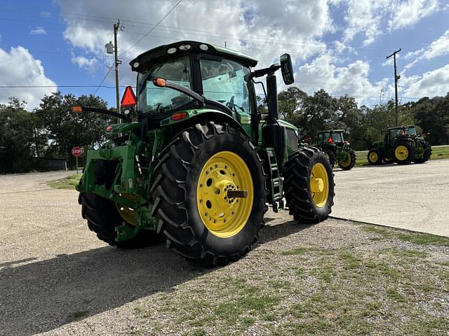 Image of John Deere 6R 230 equipment image 4