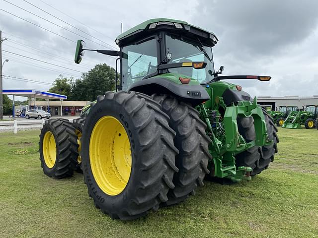 Image of John Deere 8R 370 equipment image 2