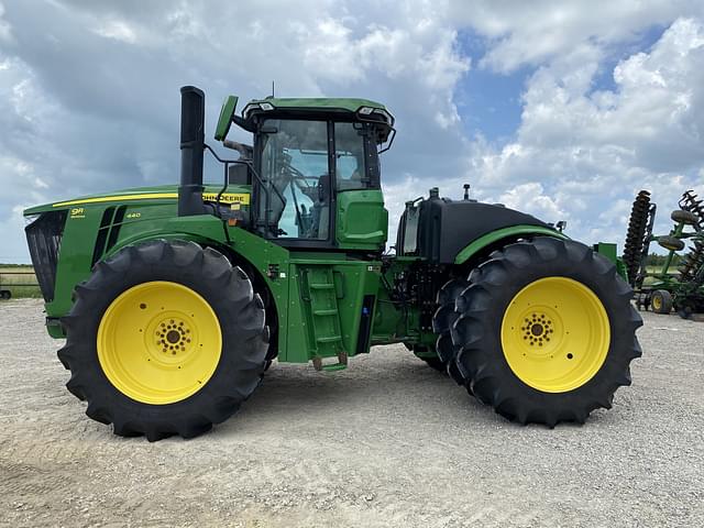 Image of John Deere 9R 440 equipment image 1