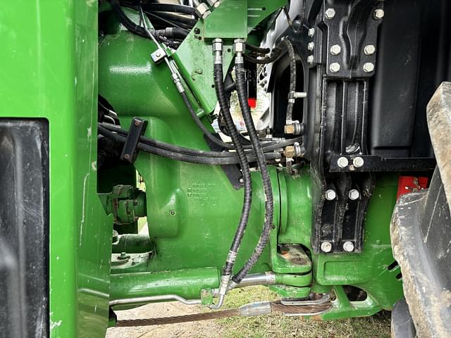 Image of John Deere 9R 590 equipment image 2