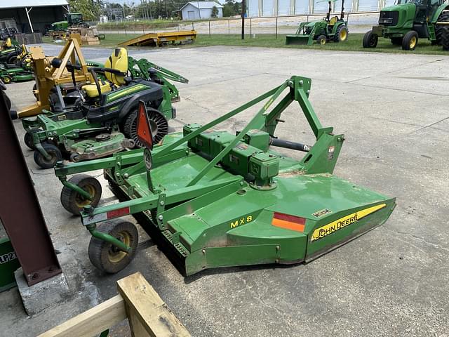 Image of John Deere MX8 equipment image 4