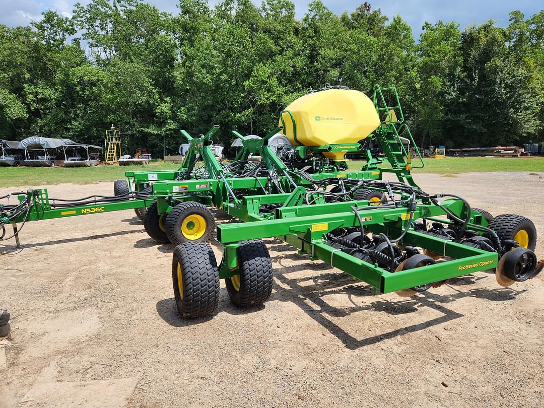 Image of John Deere N536C Primary image